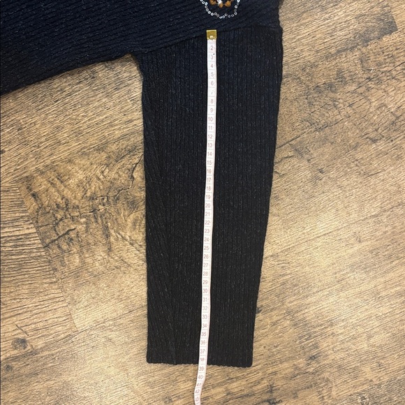 Zara Navy Sweater with Colorful Embroidery - Picture 11 of 11